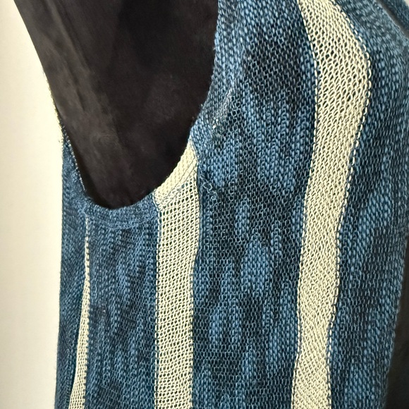 LuLaRoe Blue & Cream Joy Vest size XS - Picture 4 of 11